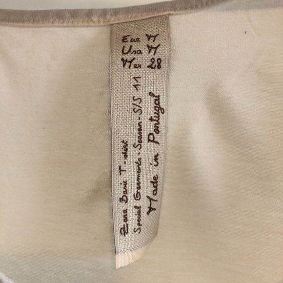 Zara Basic T-Shirt - Picture 4 of 5